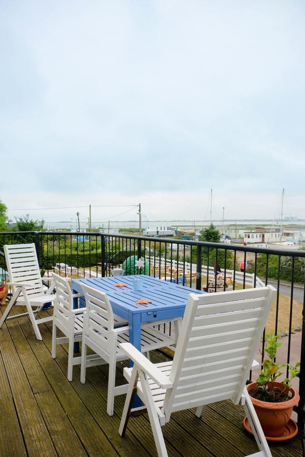 The Victory At Mersea West Mersea Exterior foto
